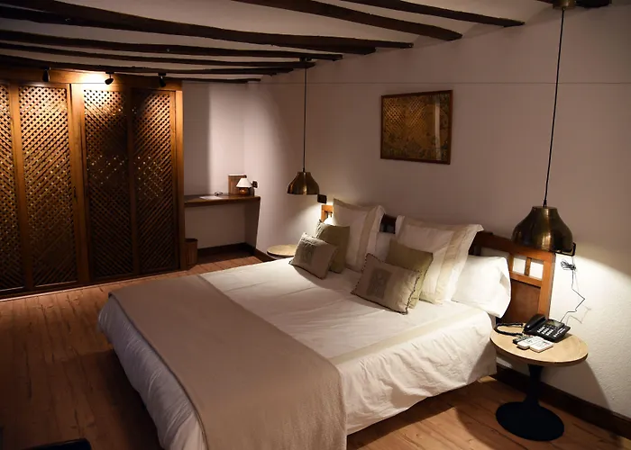 Mayor De Migueloa Hotel