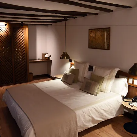 Mayor De Migueloa Hotel