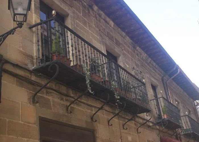 Mayor De Migueloa Hotel